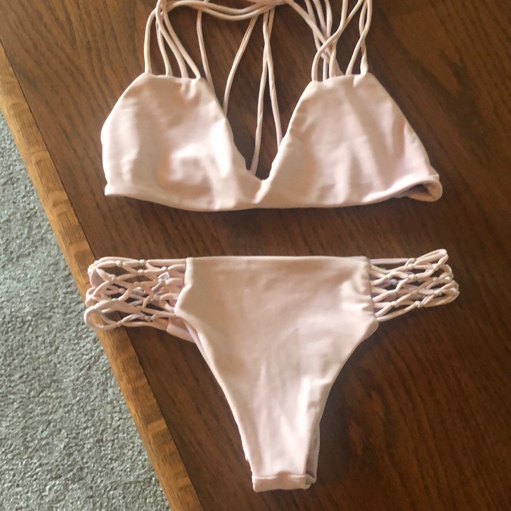 Mikoh bikini. Light pink